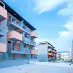 Teuta - Private Parking 公寓 *