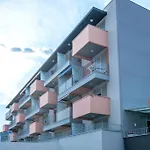 Teuta - Private Parking 公寓