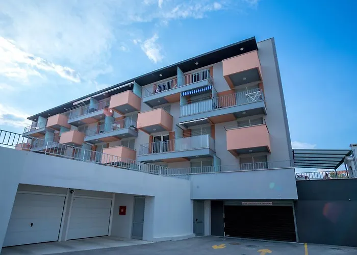 Apartamento Teuta - Private Parking