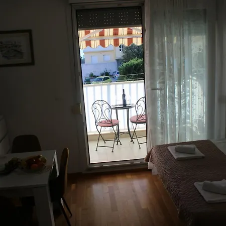 Teuta *